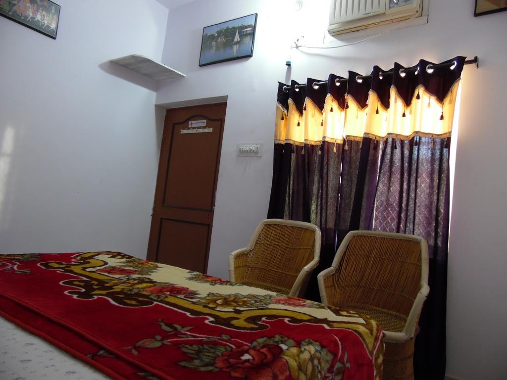 푸쉬카르 케샤바 팰리스 B&B 객실 사진