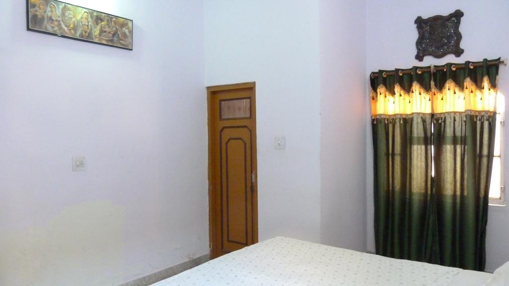 푸쉬카르 케샤바 팰리스 B&B 객실 사진