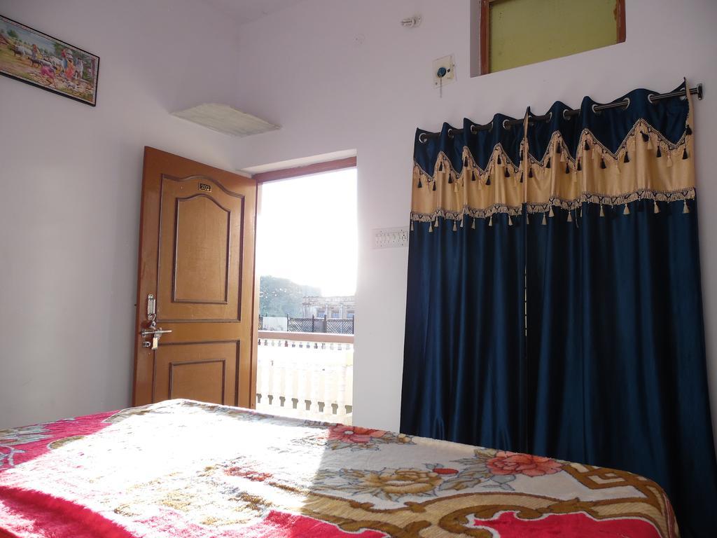 푸쉬카르 케샤바 팰리스 B&B 외부 사진